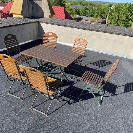 Schloss Lelkendorf Apartment Ulrichshusen Maisonette Fewo Mecklenburger Seenplatte Mit Dachterrasse Naehe Ostsee Екстер'єр фото